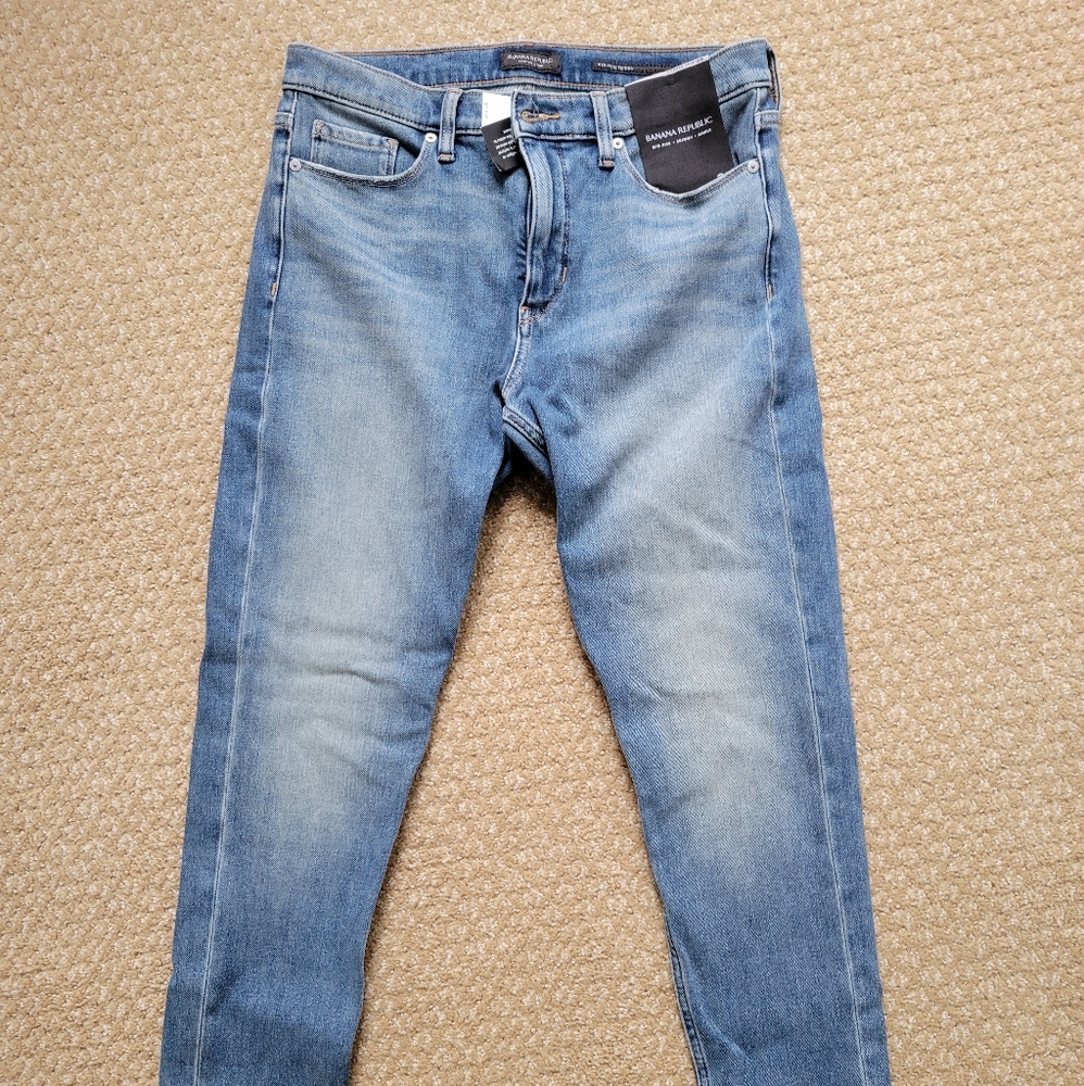 Banana Republic Mid Rise Skinny Ankle Medium Blue Jeans